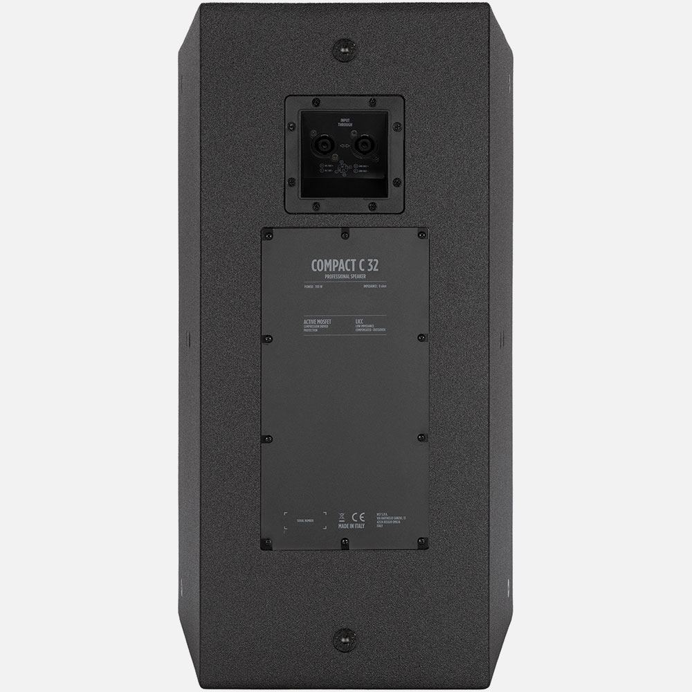 COMPACT C 32