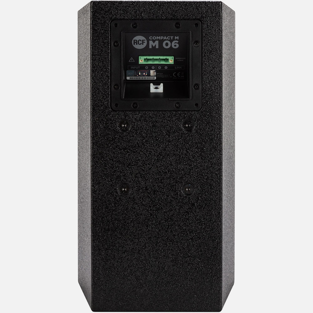 COMPACT M 06